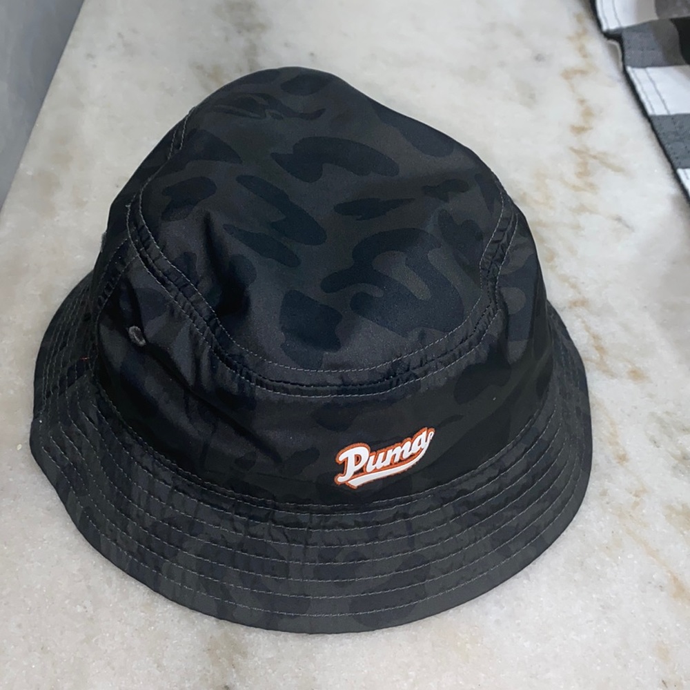 Puma Bucket hat ..